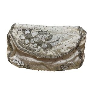 Vintage Dormar Elegant Beaded Clutch in Cream and Silver